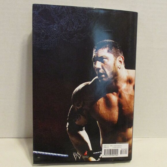WWE 2007 Dave Batista Medium Black White Graphic WWF Wrestling Book - Picture 2 of 8